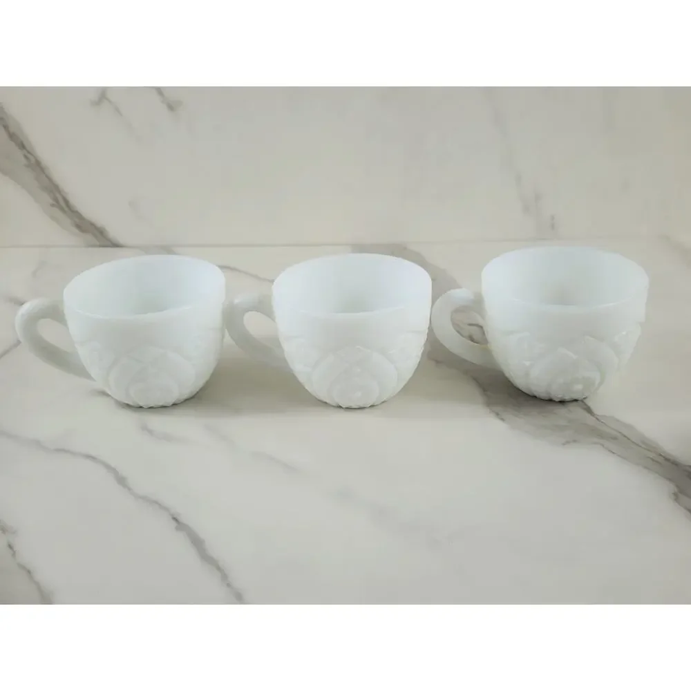 The Concord Milk Glass Punch Mug Cups 2 3/4